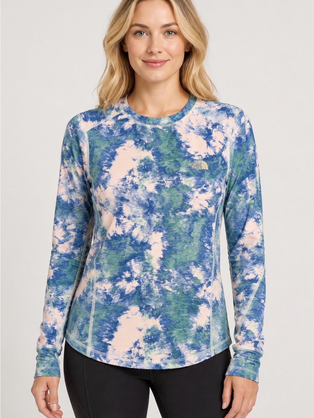 The North Face Women's Dawn Dream Long-Sleeve Tie-dye shirt, Size M